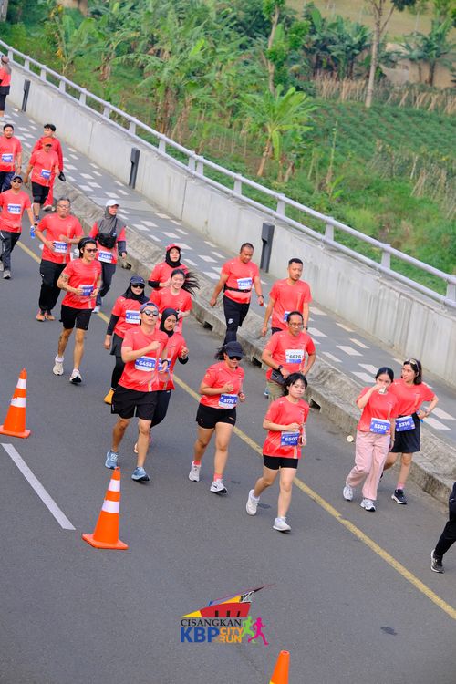 Race photo from CISANGKAN KBP CITY RUN 2025