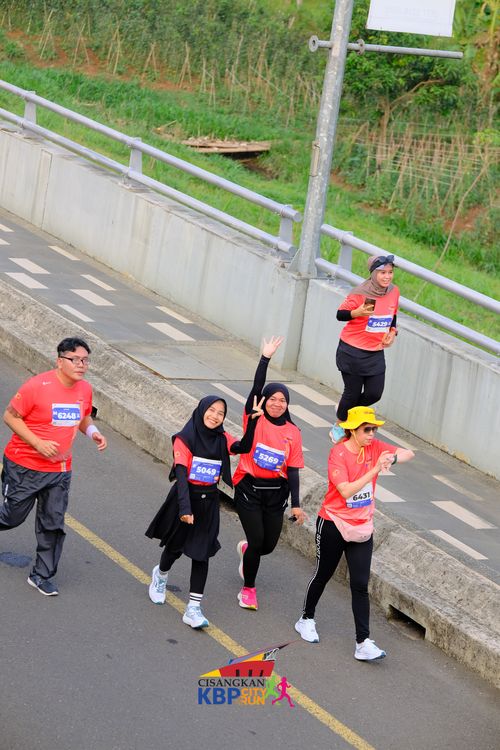Race photo from CISANGKAN KBP CITY RUN 2025