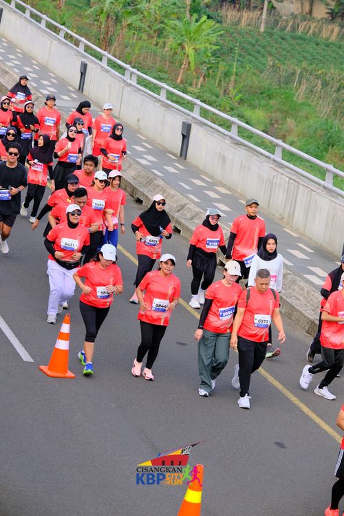 Race photo from CISANGKAN KBP CITY RUN 2025