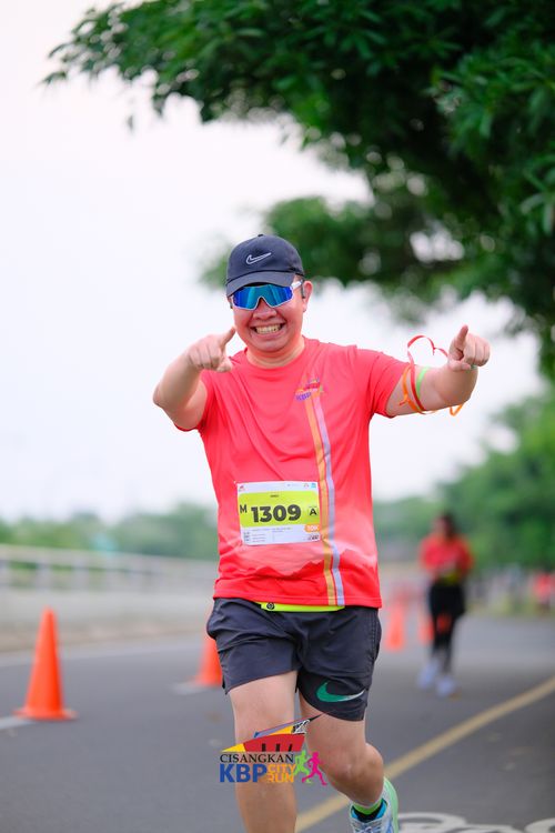 Race photo from CISANGKAN KBP CITY RUN 2025