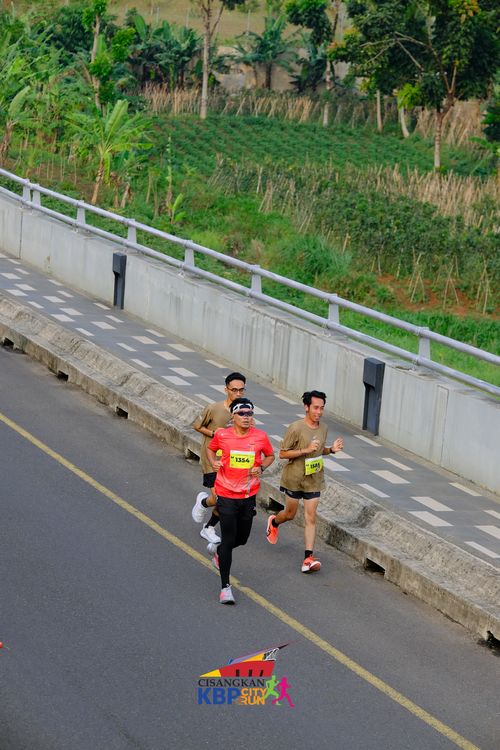 Race photo from CISANGKAN KBP CITY RUN 2025