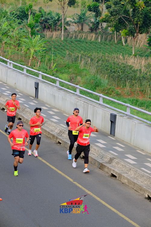 Race photo from CISANGKAN KBP CITY RUN 2025