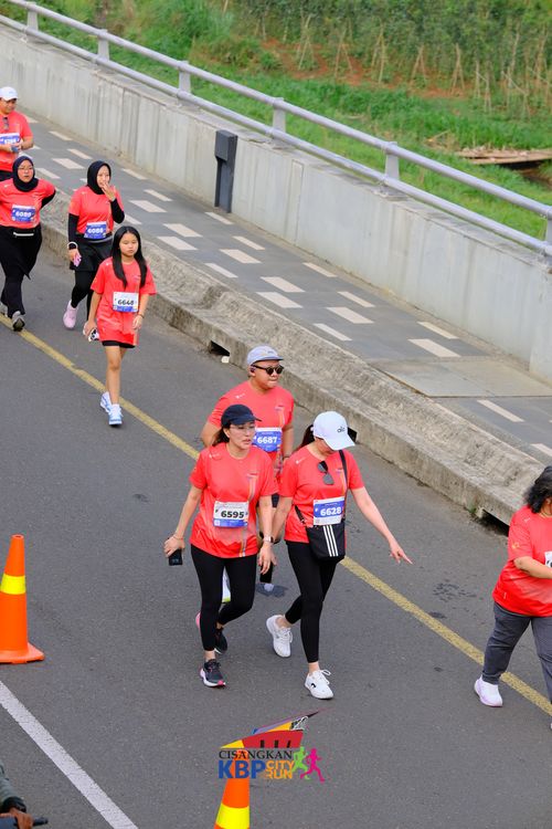 Race photo from CISANGKAN KBP CITY RUN 2025