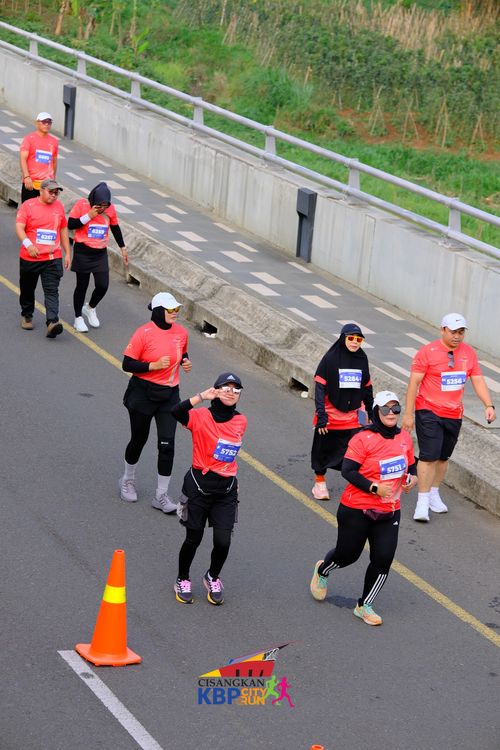 Race photo from CISANGKAN KBP CITY RUN 2025
