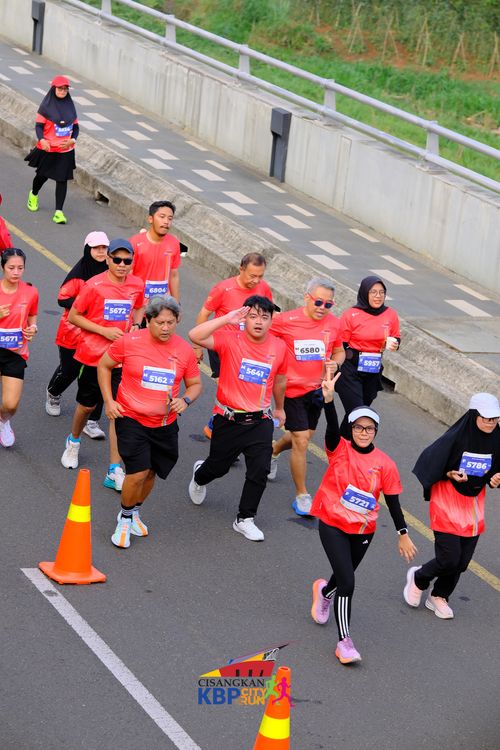 Race photo from CISANGKAN KBP CITY RUN 2025