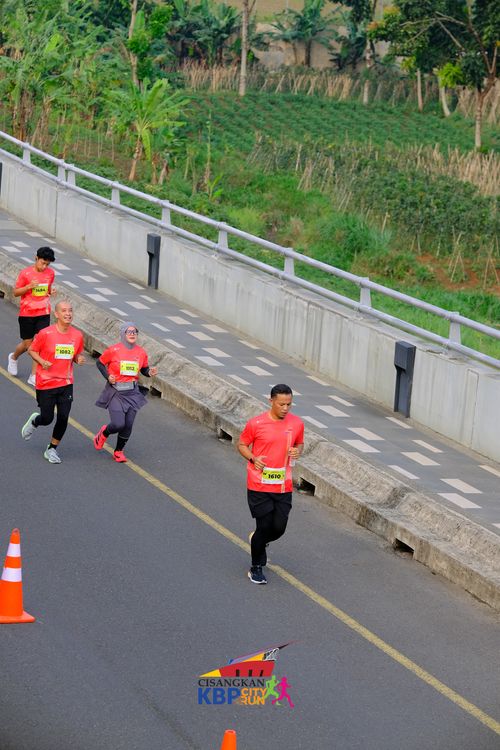 Race photo from CISANGKAN KBP CITY RUN 2025