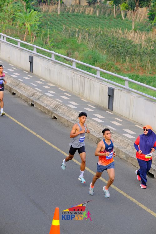 Race photo from CISANGKAN KBP CITY RUN 2025