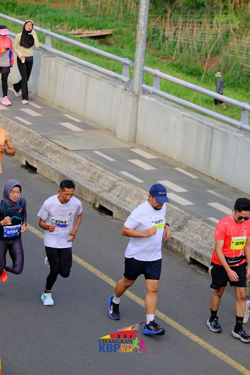 Race photo from CISANGKAN KBP CITY RUN 2025
