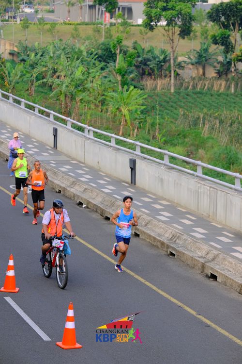 Race photo from CISANGKAN KBP CITY RUN 2025