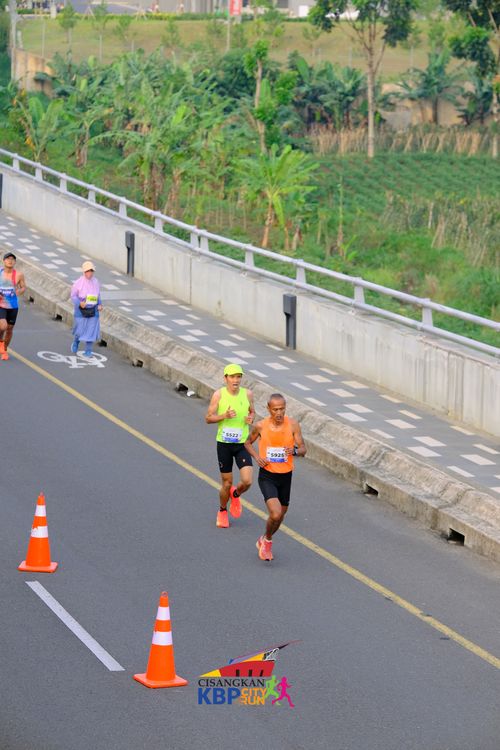 Race photo from CISANGKAN KBP CITY RUN 2025