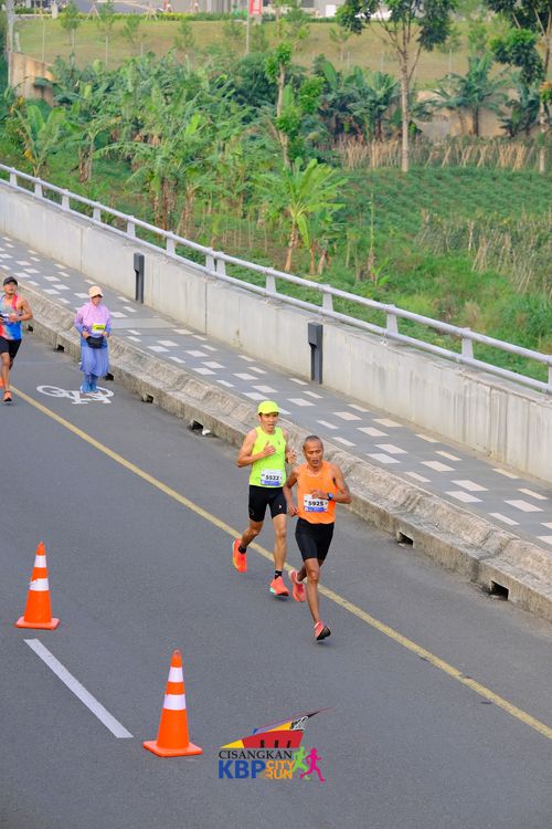 Race photo from CISANGKAN KBP CITY RUN 2025