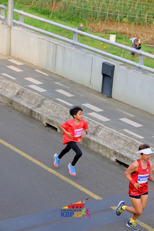 Race photo from CISANGKAN KBP CITY RUN 2025