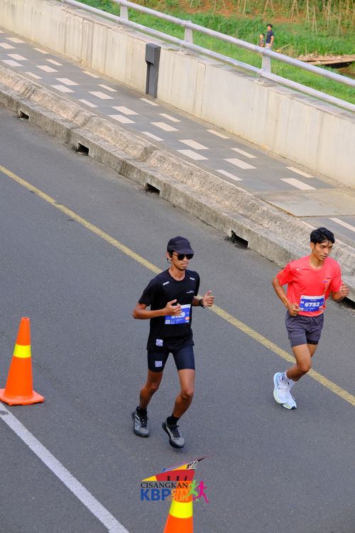 Race photo from CISANGKAN KBP CITY RUN 2025