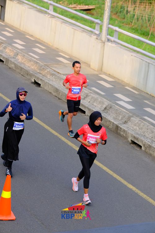 Race photo from CISANGKAN KBP CITY RUN 2025
