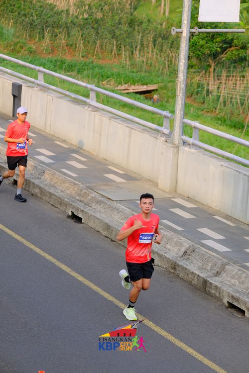 Race photo from CISANGKAN KBP CITY RUN 2025