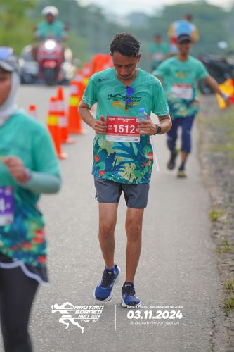 Race photo from Arutmin Borneo Run 2024