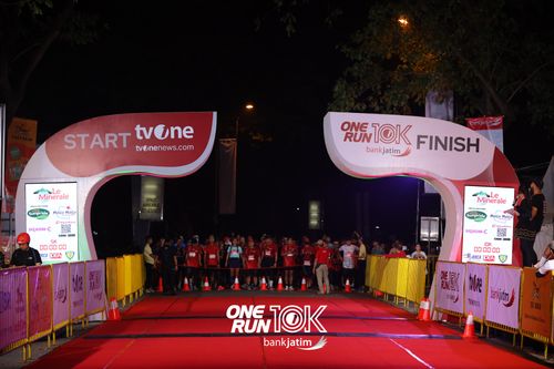 Race photo from ONE RUN 10 K