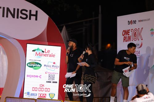 Race photo from ONE RUN 10 K