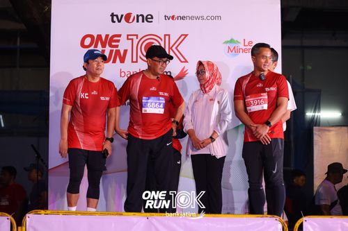 Race photo from ONE RUN 10 K