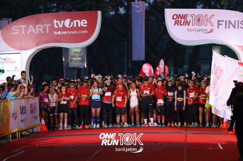 Race photo from ONE RUN 10 K