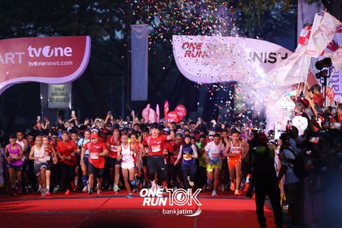 Race photo from ONE RUN 10 K