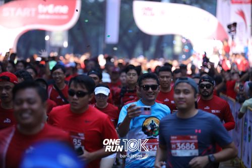 Race photo from ONE RUN 10 K