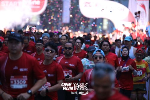 Race photo from ONE RUN 10 K