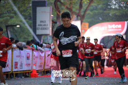 Race photo from ONE RUN 10 K