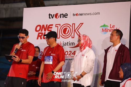 Race photo from ONE RUN 10 K