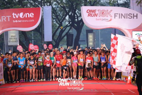 Race photo from ONE RUN 10 K
