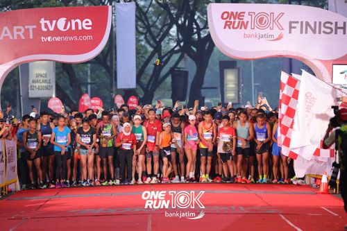 Race photo from ONE RUN 10 K