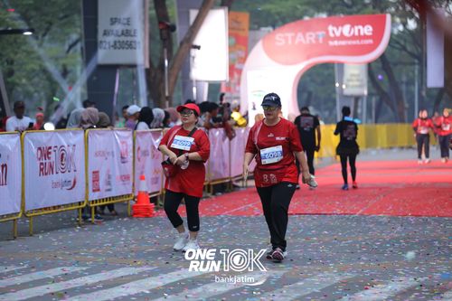 Race photo from ONE RUN 10 K