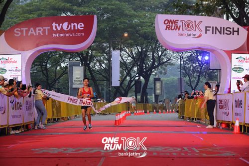 Race photo from ONE RUN 10 K
