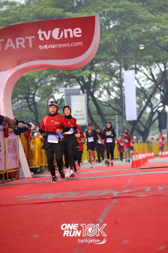 Race photo from ONE RUN 10 K