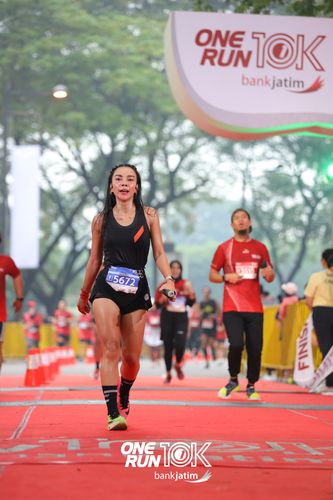 Race photo from ONE RUN 10 K