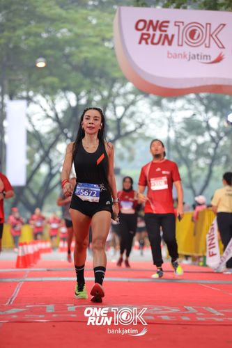 Race photo from ONE RUN 10 K
