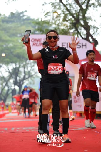 Race photo from ONE RUN 10 K