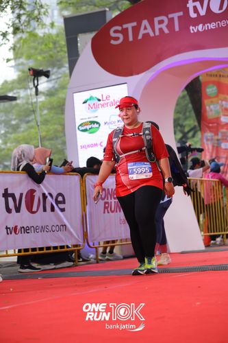 Race photo from ONE RUN 10 K