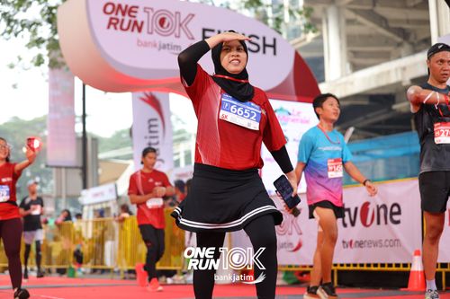 Race photo from ONE RUN 10 K