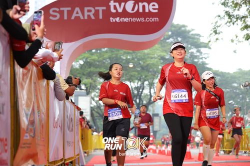 Race photo from ONE RUN 10 K