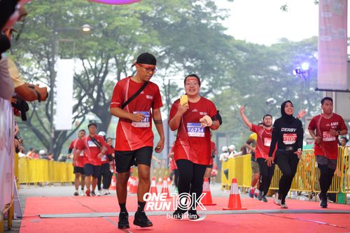 Race photo from ONE RUN 10 K