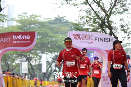 Race photo from ONE RUN 10 K