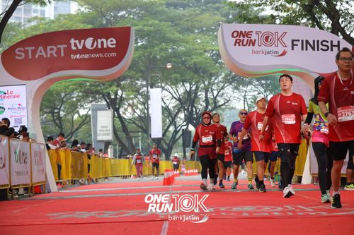 Race photo from ONE RUN 10 K