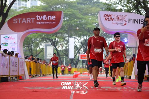 Race photo from ONE RUN 10 K