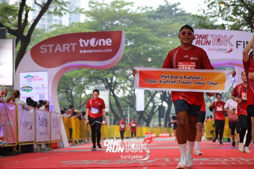 Race photo from ONE RUN 10 K