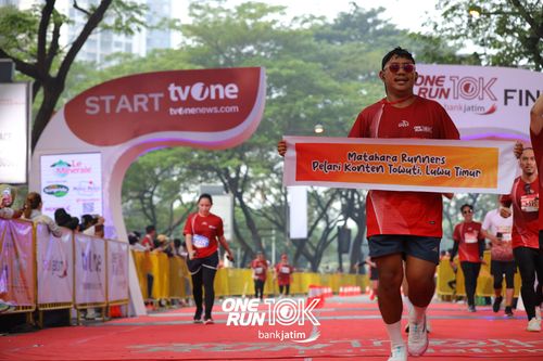 Race photo from ONE RUN 10 K