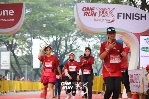 Race photo from ONE RUN 10 K