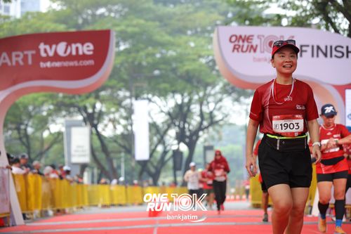 Race photo from ONE RUN 10 K