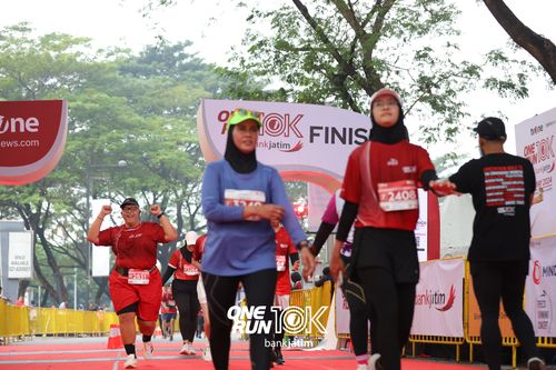 Race photo from ONE RUN 10 K