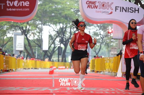 Race photo from ONE RUN 10 K